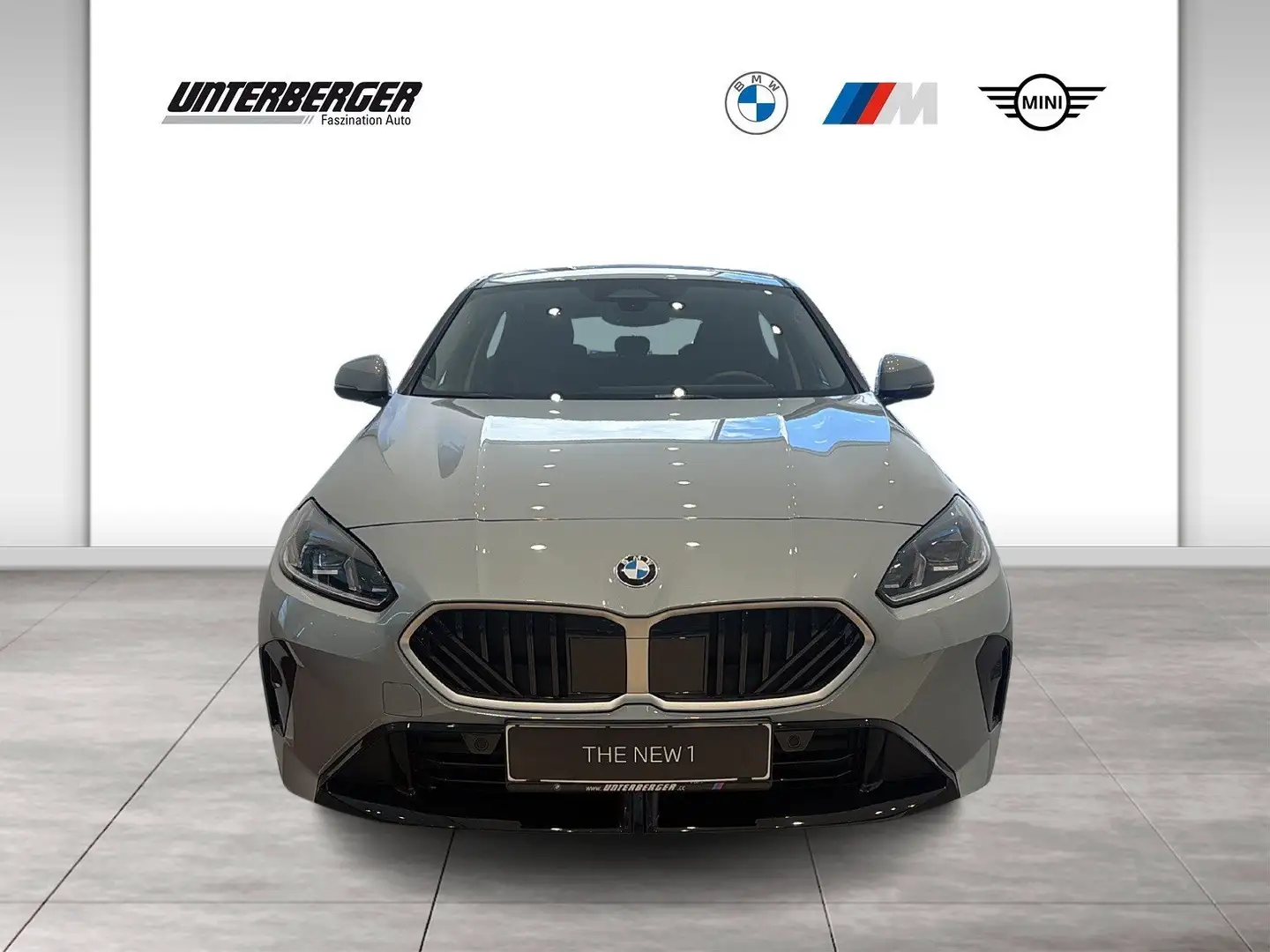 BMW 116 i M Sport design | Premium Paket Grau - 2