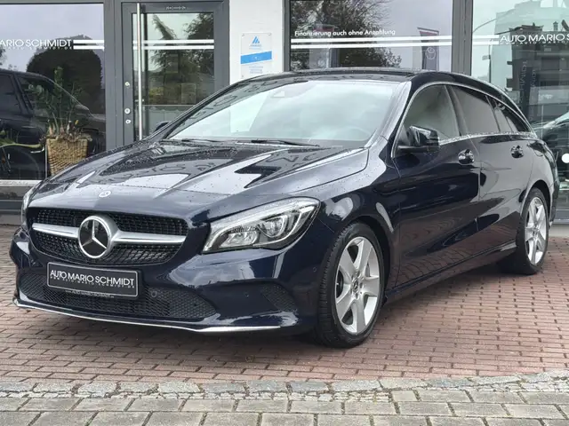 Mercedes-Benz CLA 180 Urban LED Distronic Plus
