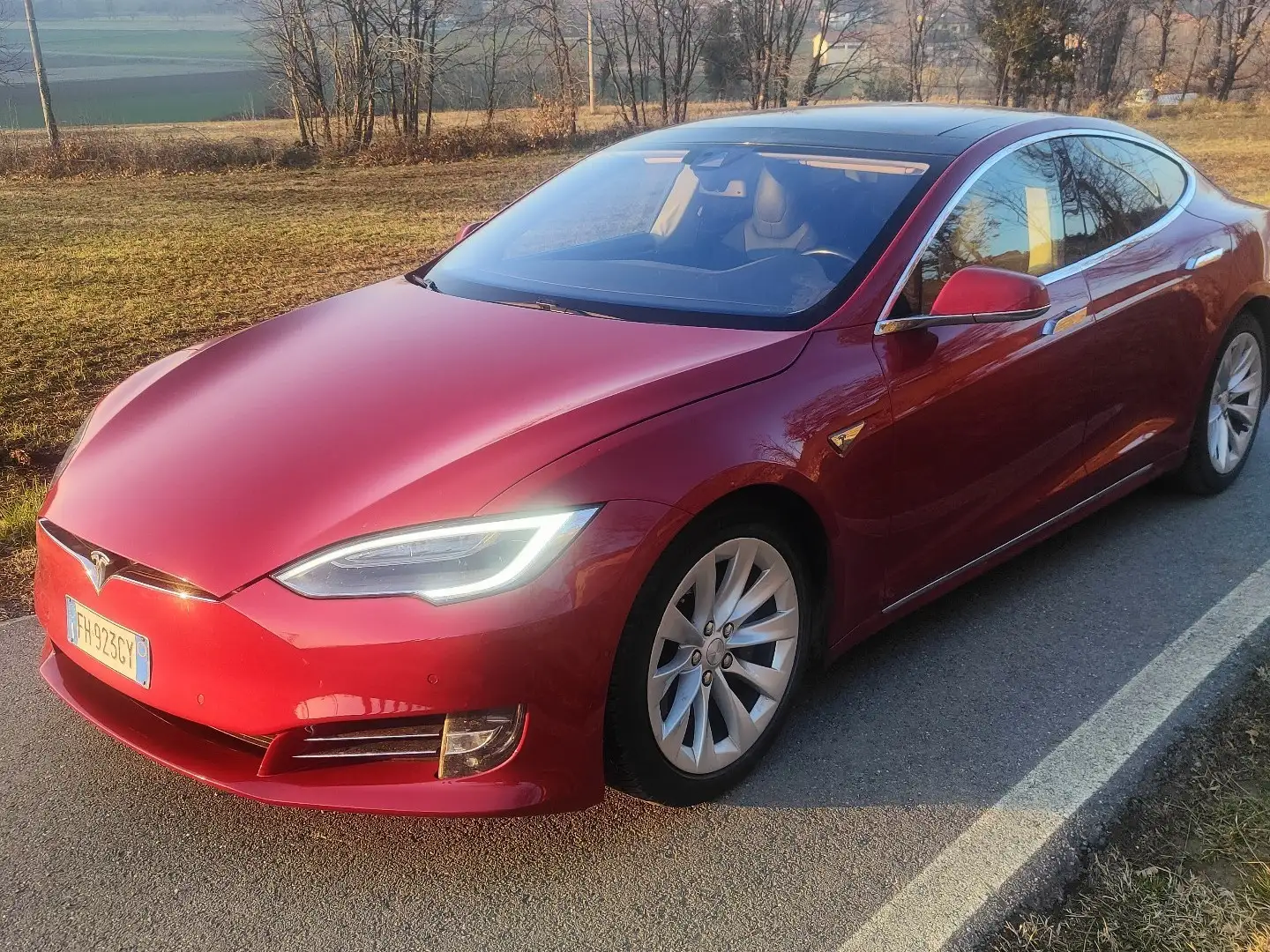 Tesla Model S 75D supercharger gratis Rosso - 2