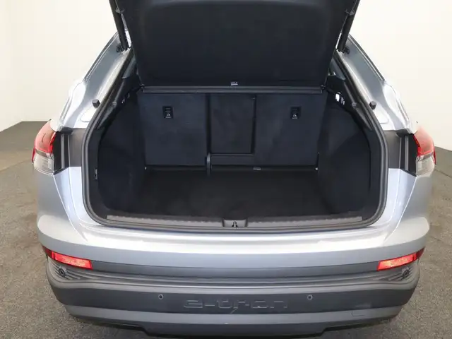 Audi Q4 E-Tron view 8