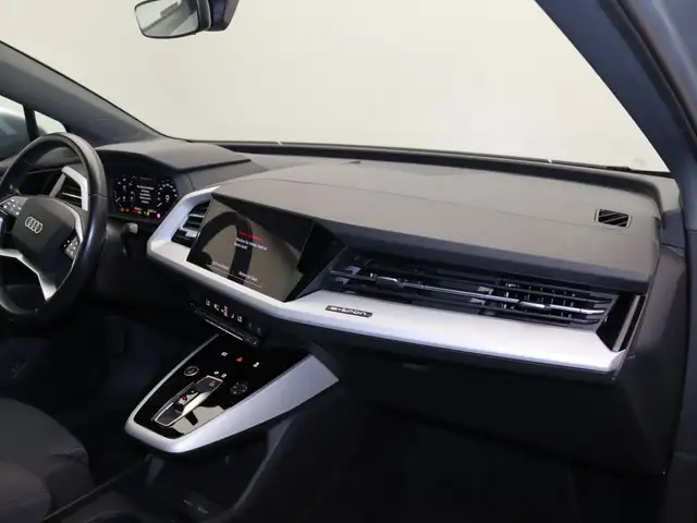 Audi Q4 E-Tron view 9