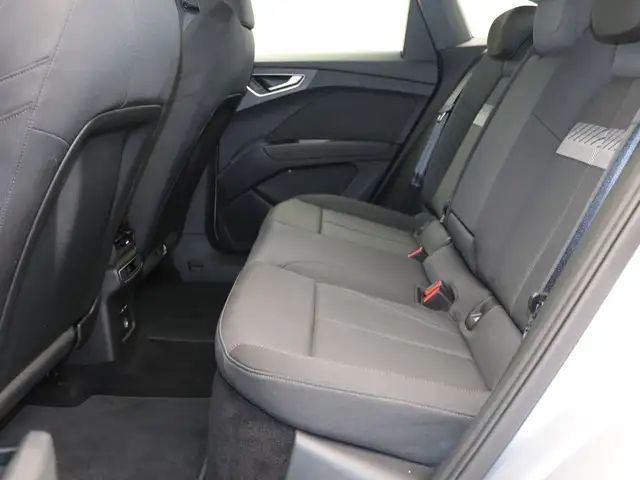Audi Q4 E-Tron view 13