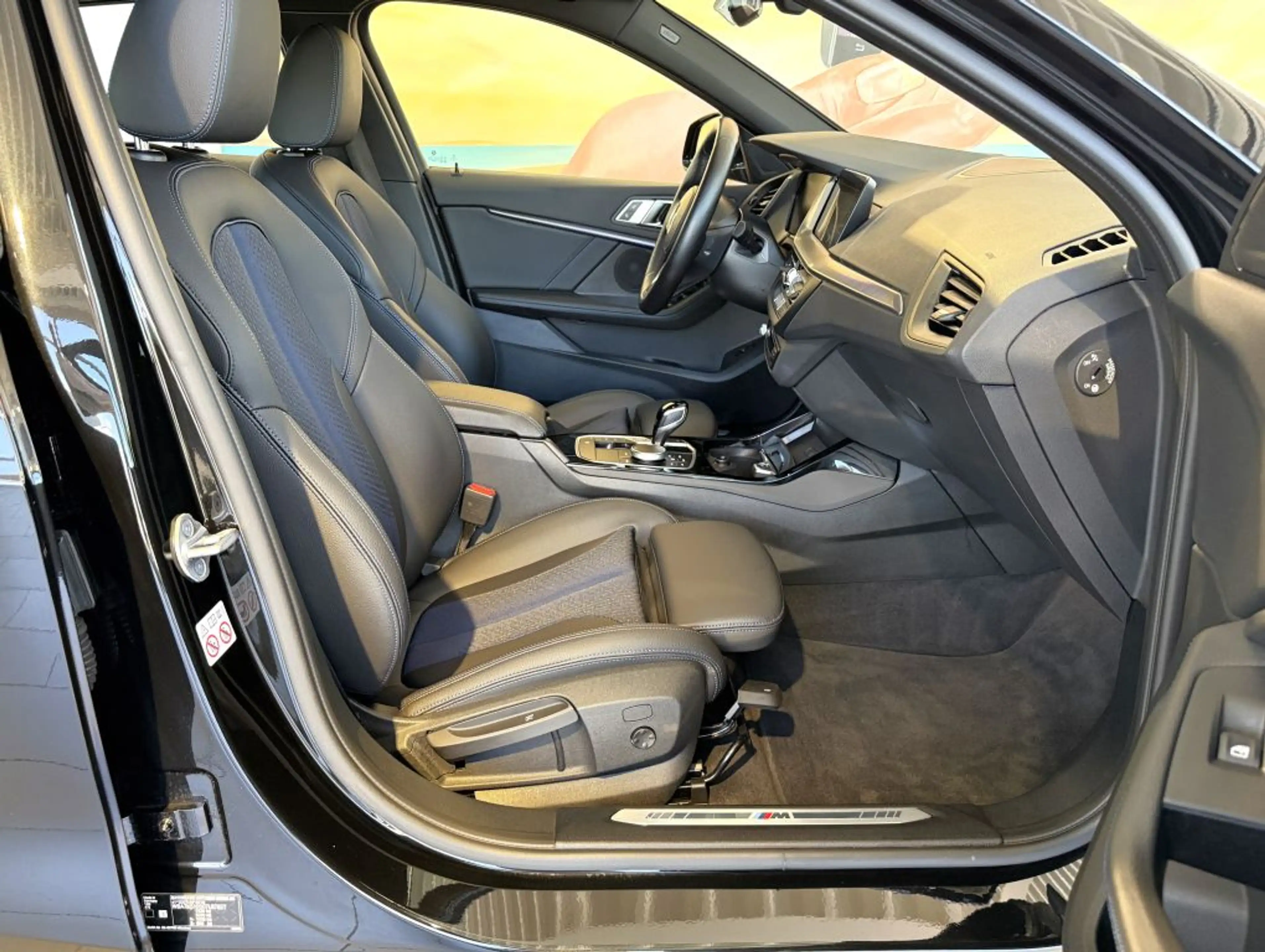 BMW 120 i M SPORT KOMF+adp.LED+HIFI+Lkrd.Hz.+TEMP+ — photo 5