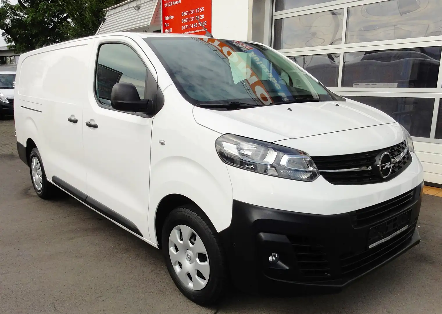 Opel Vivaro Vivaro 2,0 l CDTI 90 KW Navi H1 L3 lang Klima LKW Weiß - 2