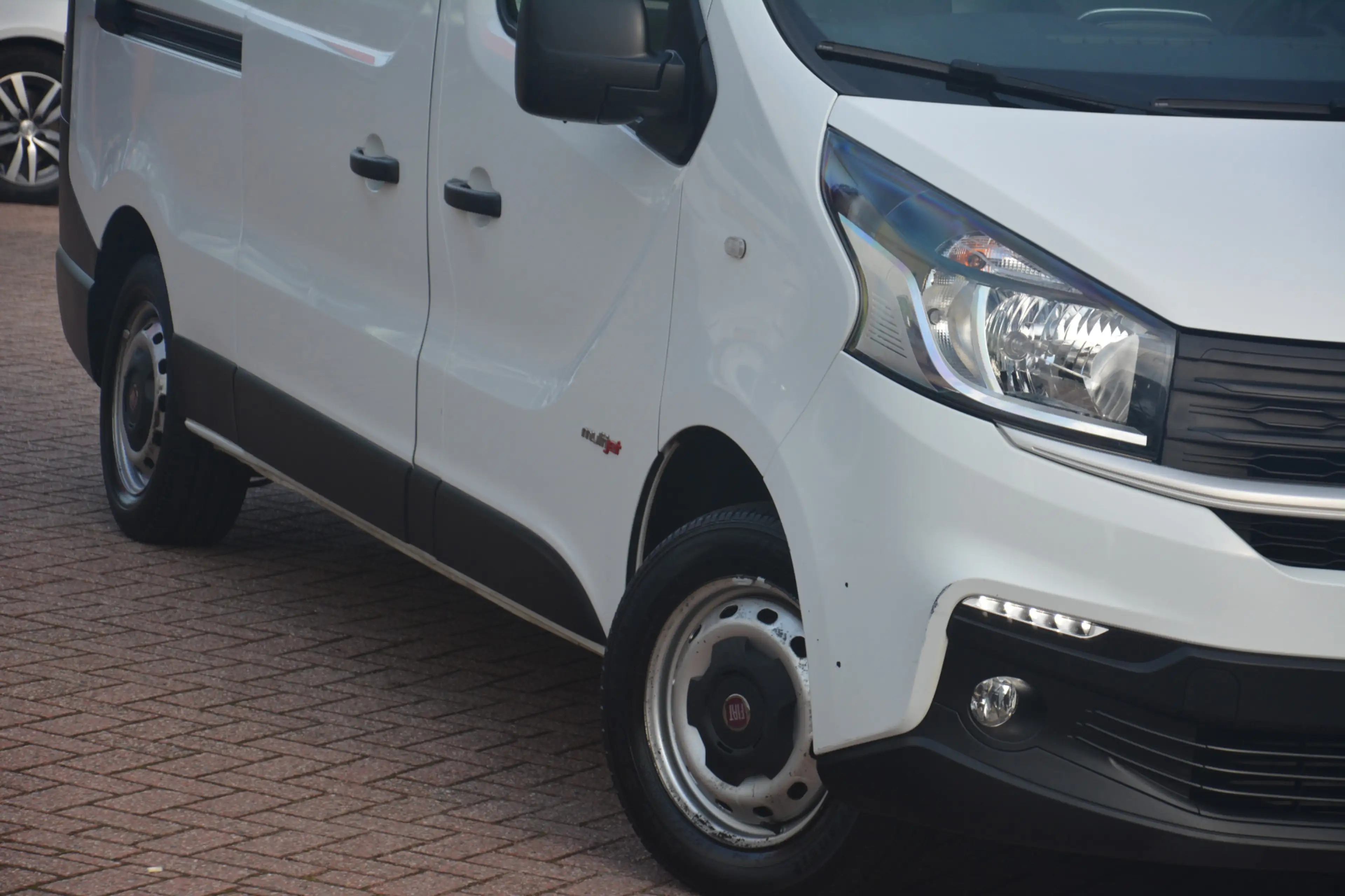 Fiat Talento 1.6 MJ L2H1 Basis | Navigatie | Airco | Cruise-con — photo 2