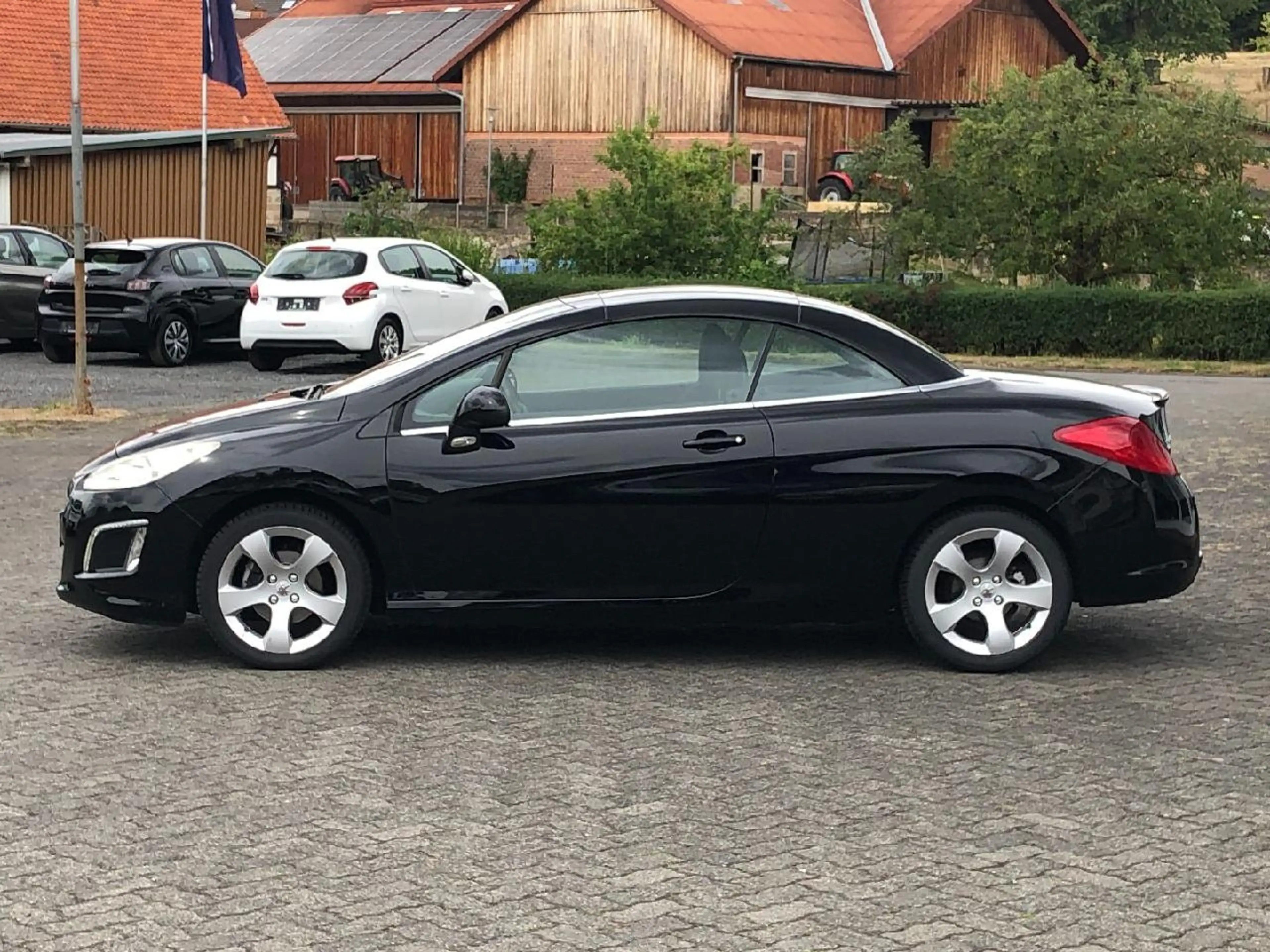 Peugeot 308 Access — photo 6