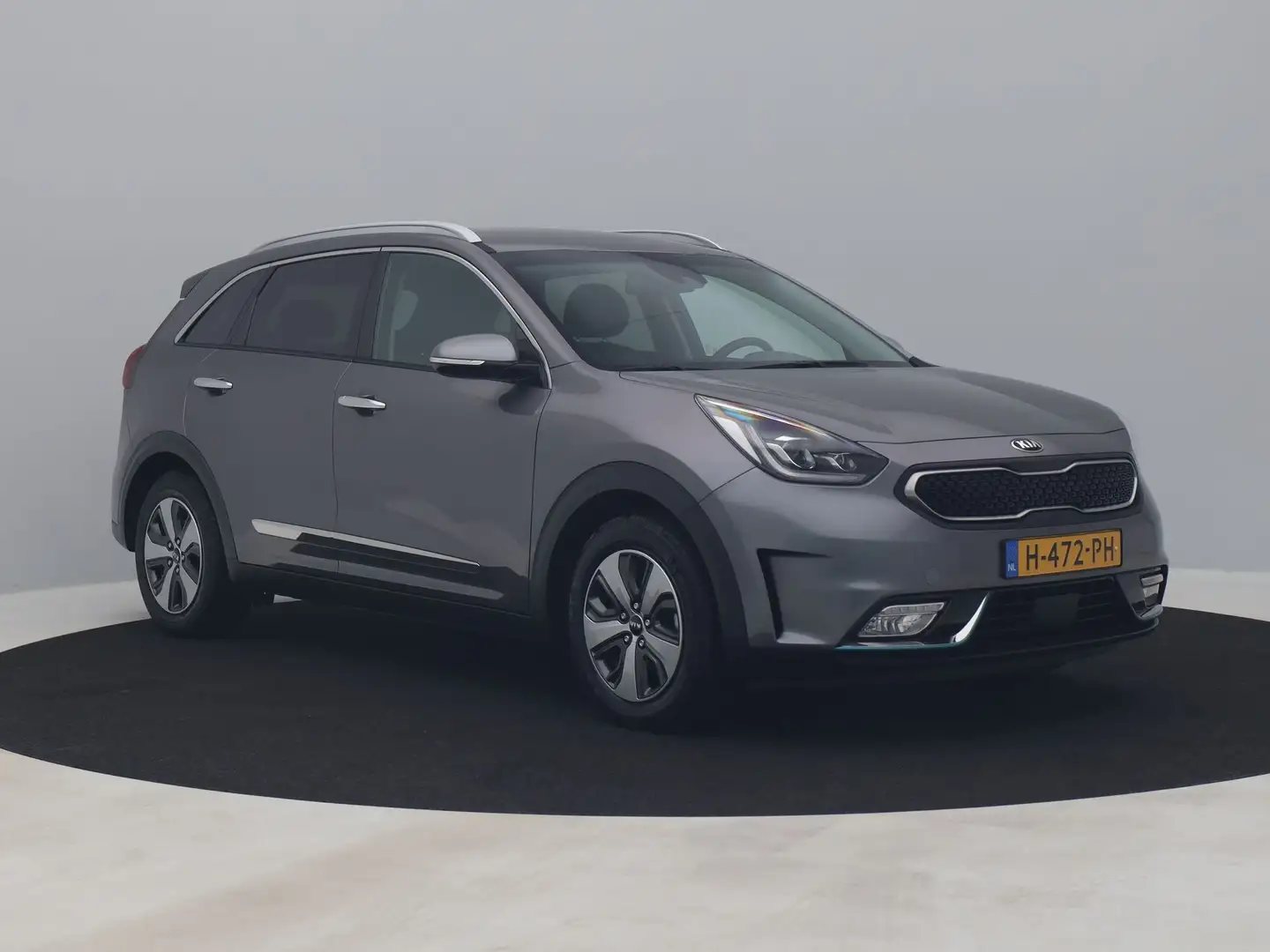 Kia Niro 1.6 GDi PHEV DynamicLine | LED | ADAPTIVE Grijs - 2