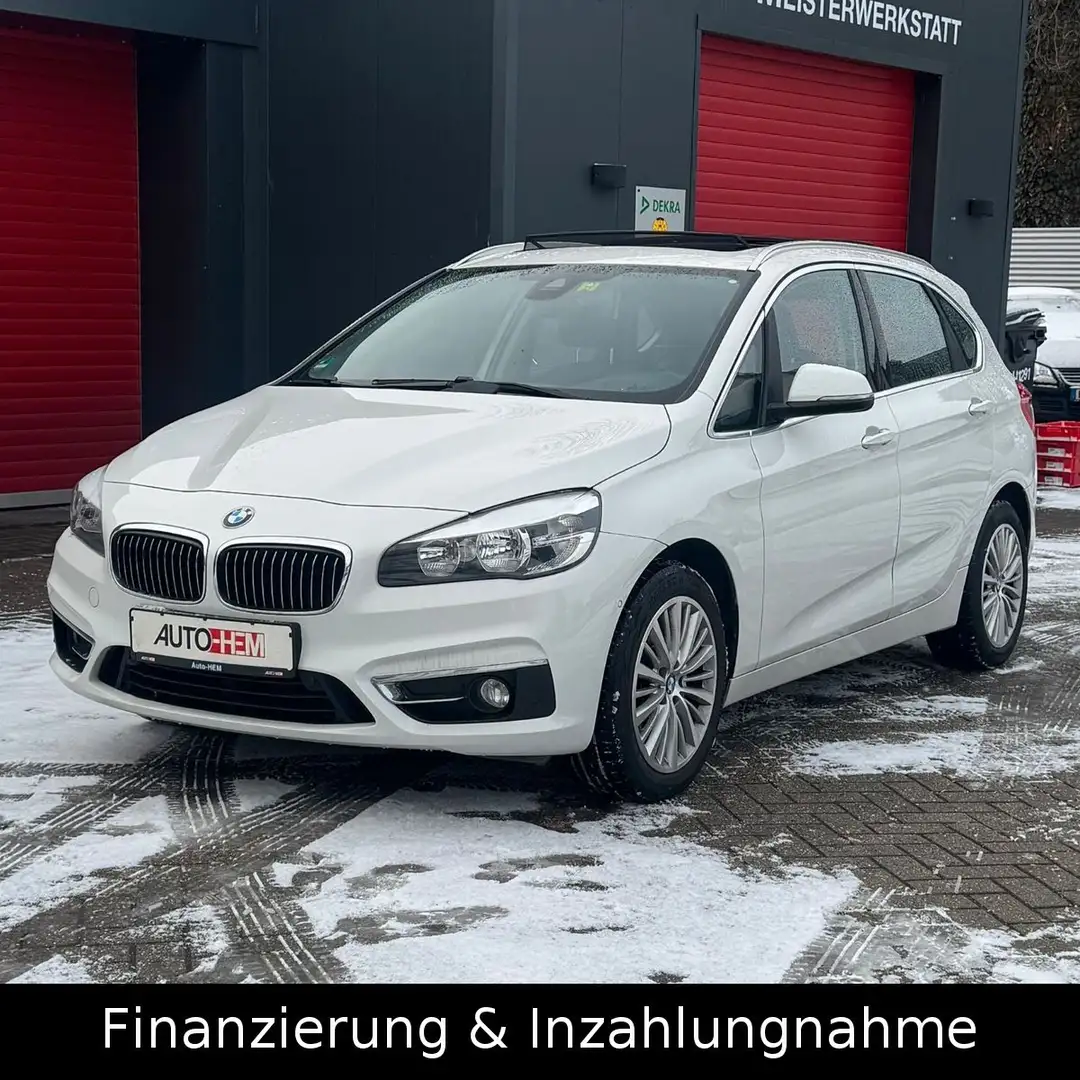BMW 218 218d Luxury ACC Navi Pano Leder 1. Hand AHK Blanc - 1