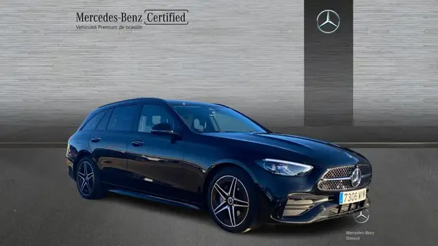 Mercedes-Benz C-Class view 3