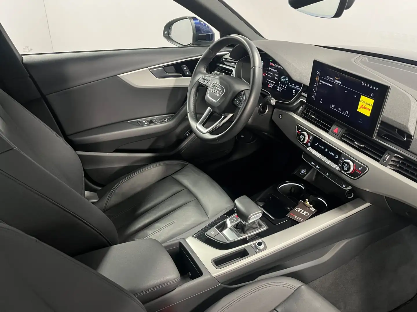 Audi A4 35 TFSI Avant Aut. ***S-line | LED*** Blau - 2