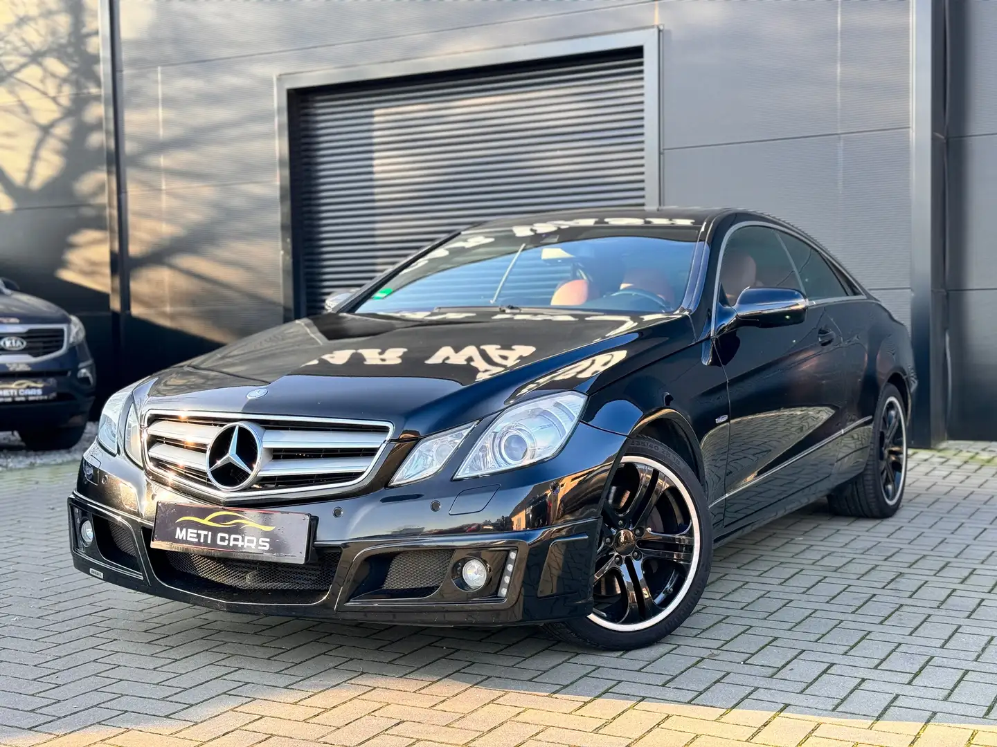 Mercedes-Benz E 250 CDI BE Avantgarde | Ketting | Rode Lederen Zetels Negro - 1