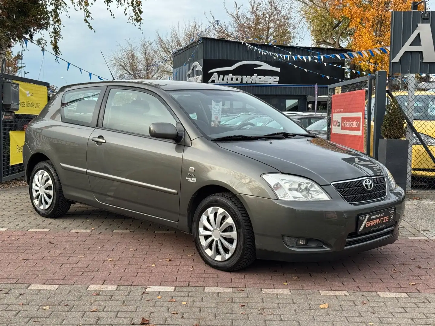 Toyota Corolla 1.6 Sol Automatik*Klimaautomatik*TÜV NEU Grau - 1