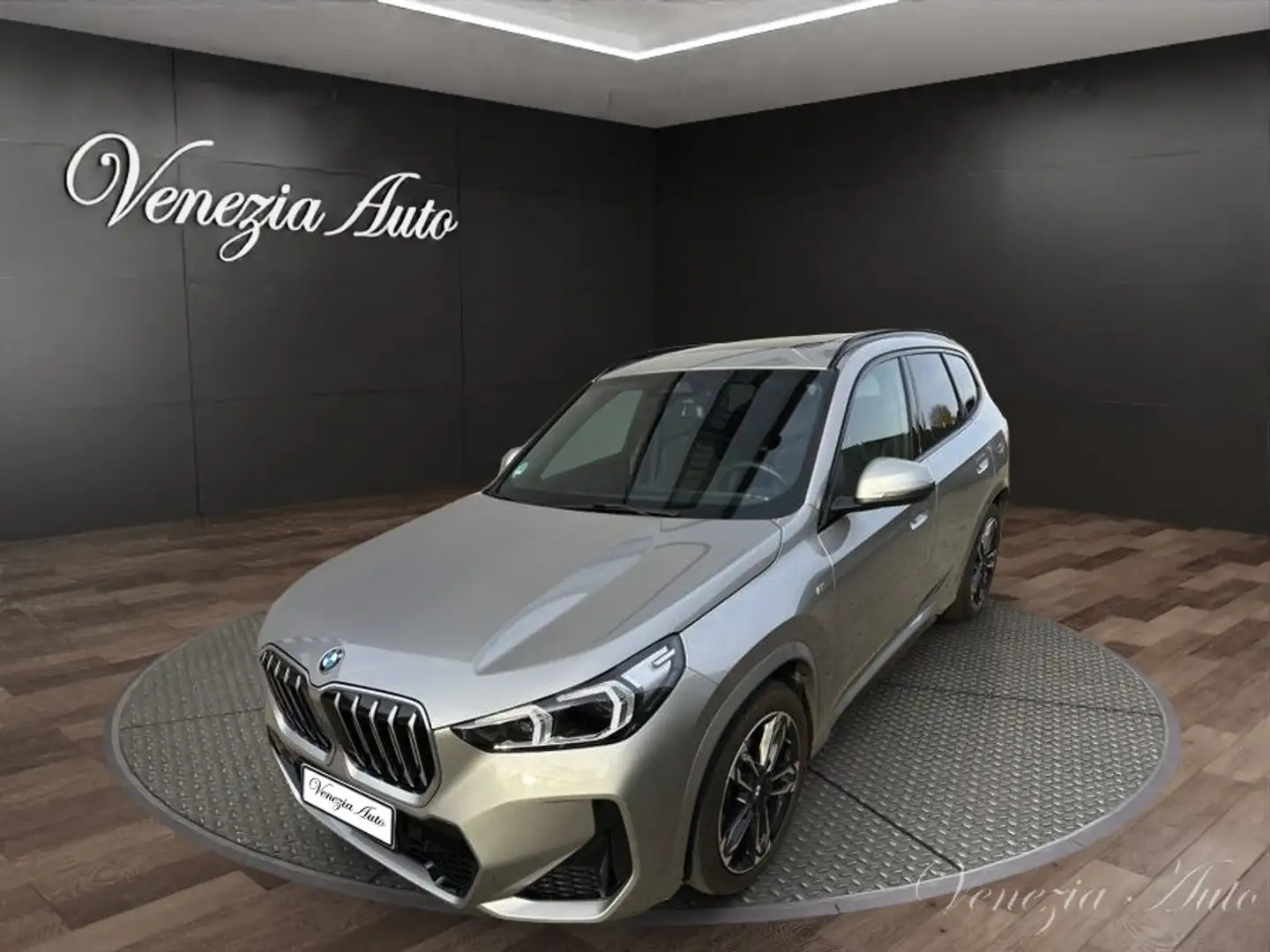 BMW X1 20d xDrive MSport 163 cv 4x4 Tetto Navi Pelle Gris - 1