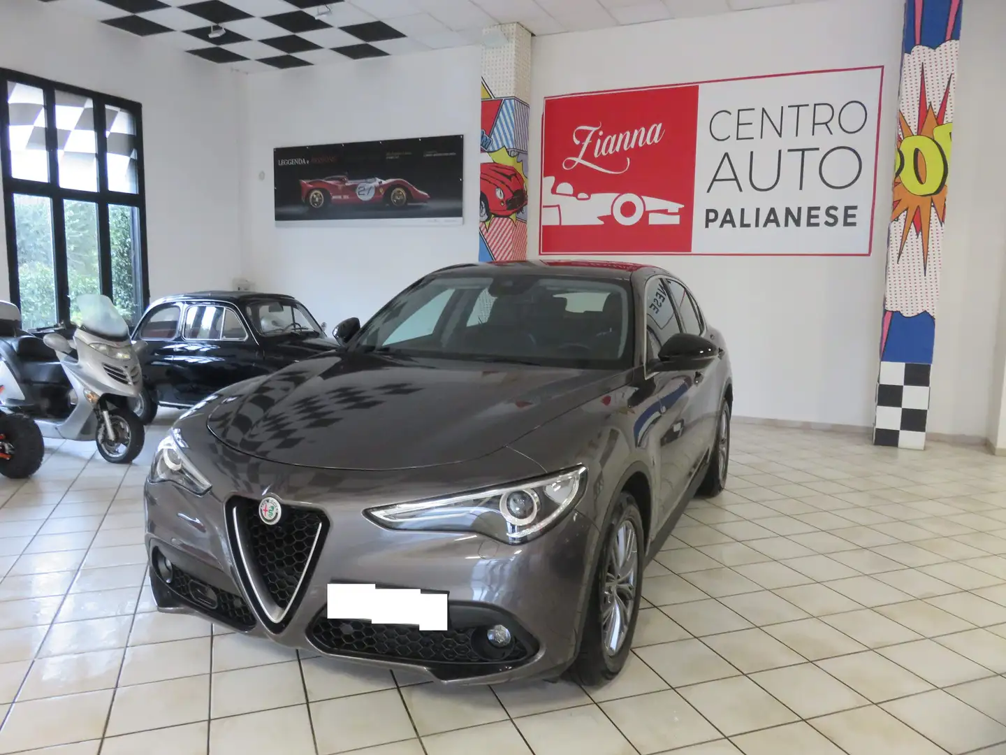Alfa Romeo Stelvio Stelvio 2.2 t Executive rwd 190cv auto * Gris - 2