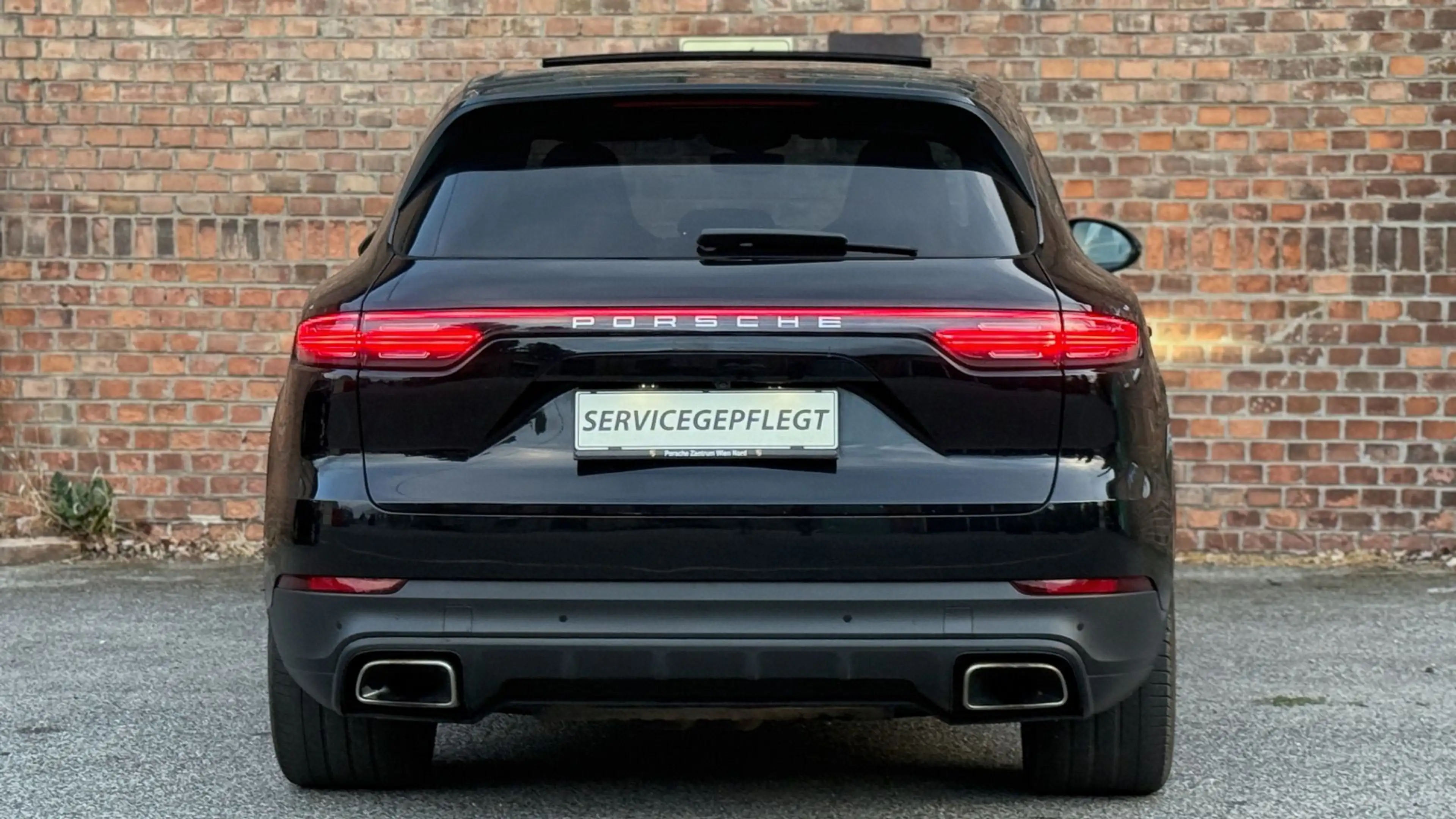 Porsche Cayenne III E-Hybrid *Mega-Ausstattung +Servicegepflegt 1 — photo 8