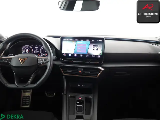 CUPRA Leon view 9