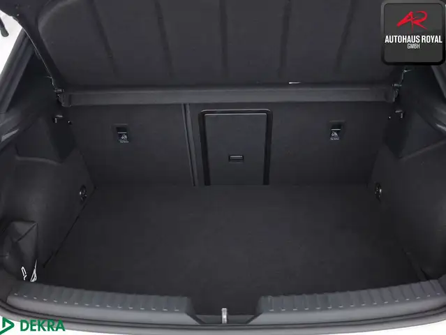 CUPRA Leon view 24