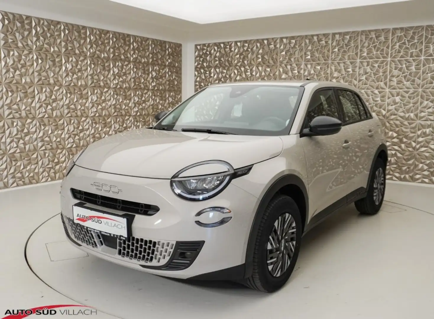 Fiat 600 Hybrid-600 T-Gen3 145 Beige - 1