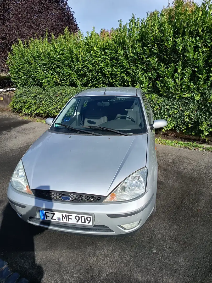 Ford Focus Ambiente/ NUR HÄNDLER O. BASTLER - 1