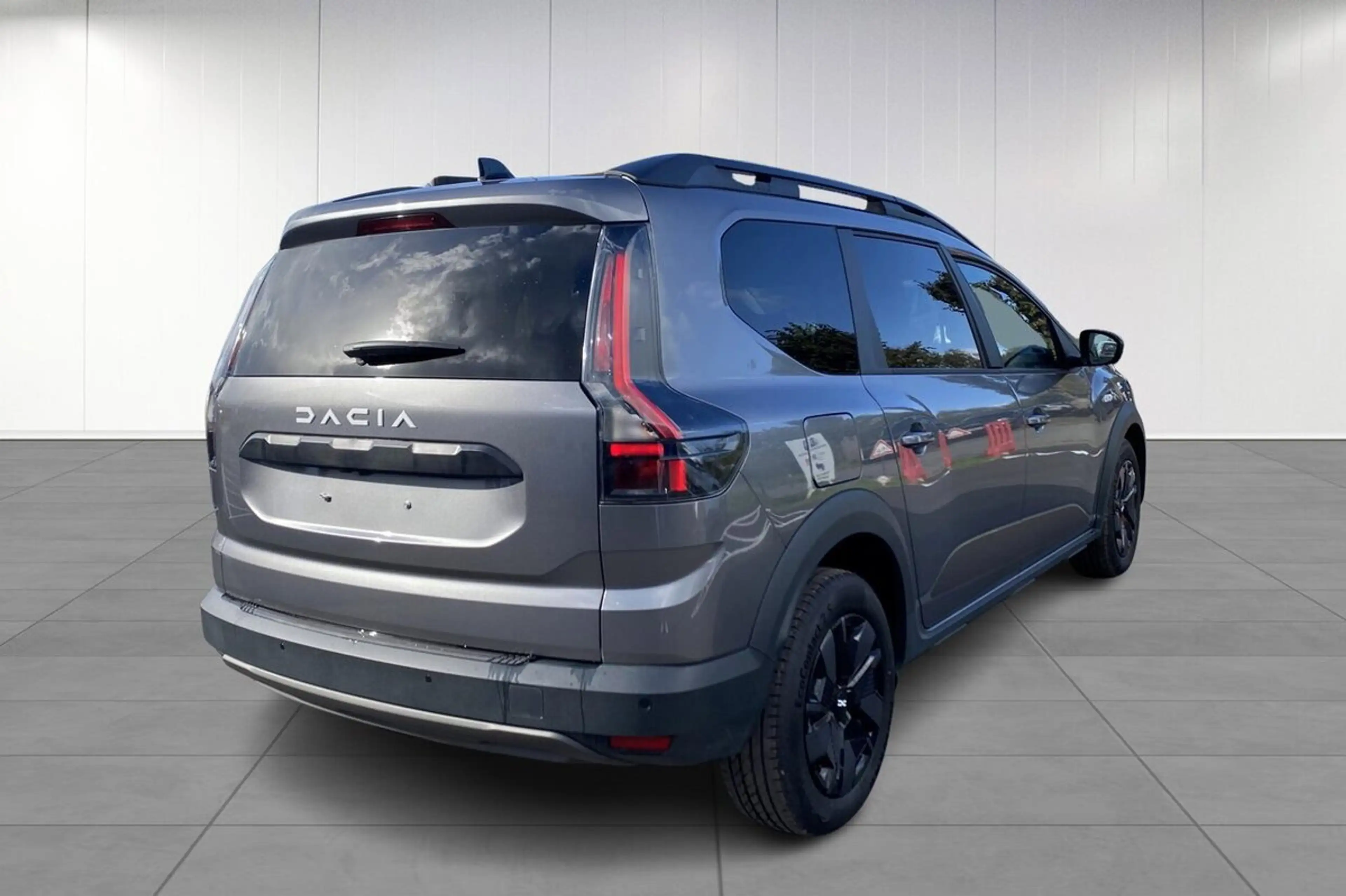 Dacia Jogger Expression TCe 110 5PL PDC,Camera ar, Apple Car... — photo 5
