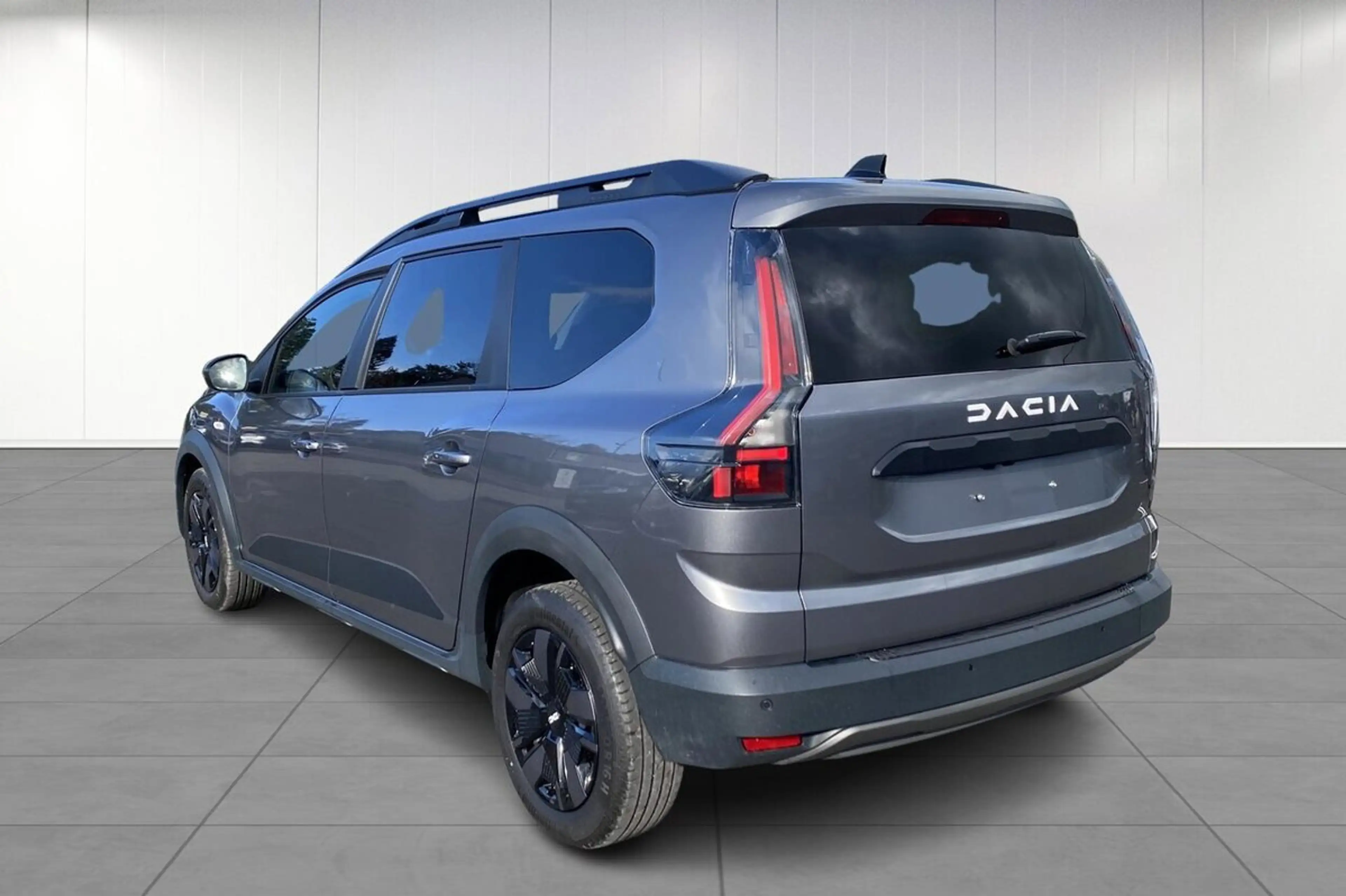 Dacia Jogger Expression TCe 110 5PL PDC,Camera ar, Apple Car... — photo 3