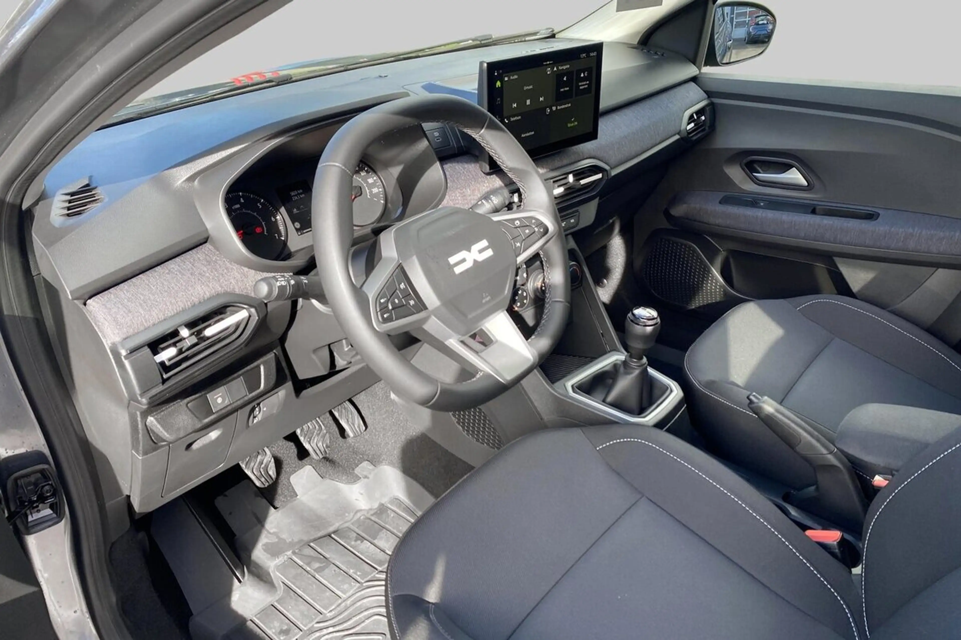 Dacia Jogger Expression TCe 110 5PL PDC,Camera ar, Apple Car... — photo 11