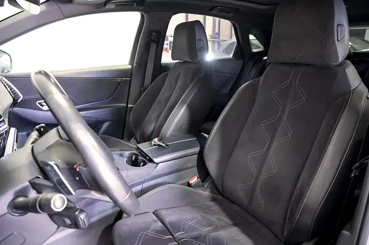 DS 7 Crossback 2021, foto 23