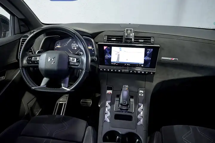 DS 7 Crossback 2021, foto 33