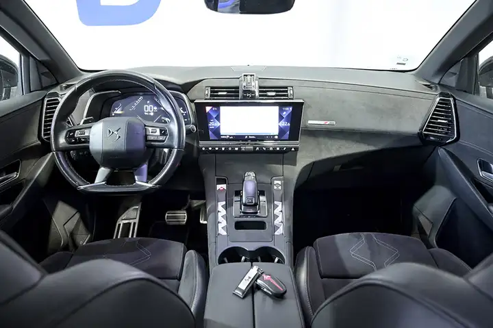 DS 7 Crossback 2021, foto 22
