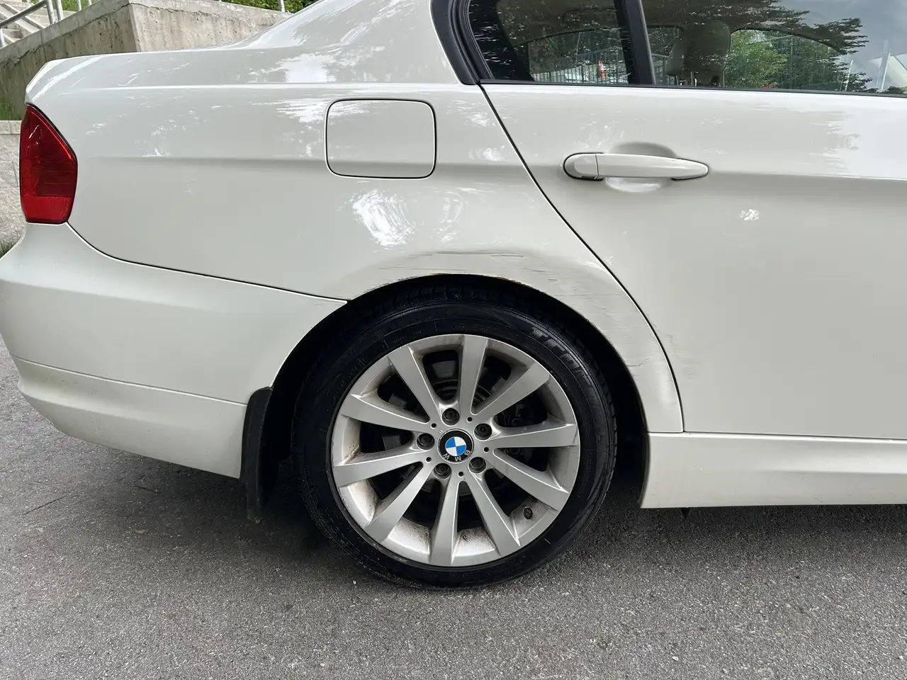 BMW 3 Series снимка BMW 3 Series