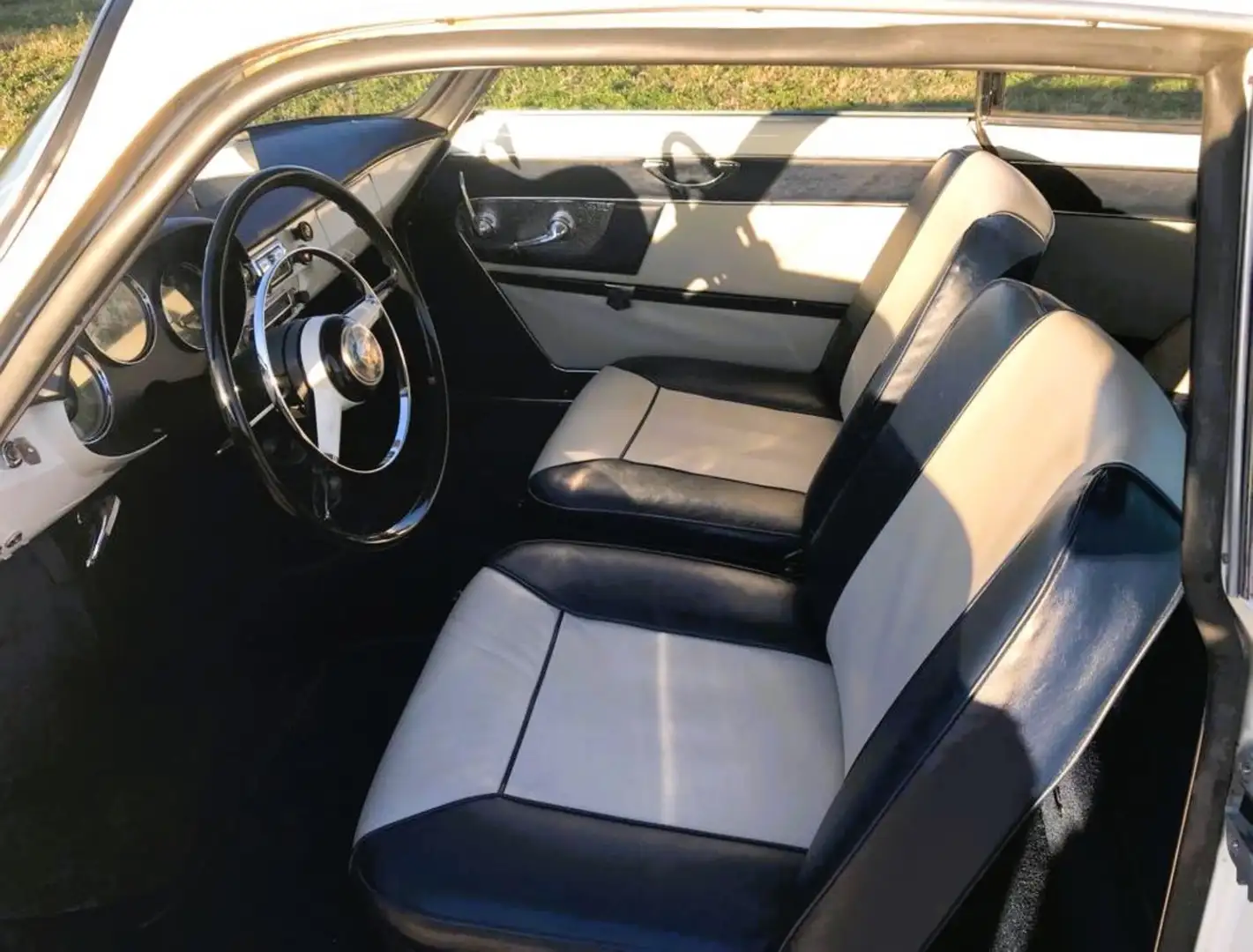 Alfa Romeo Giulietta Sprint 1300 - 2