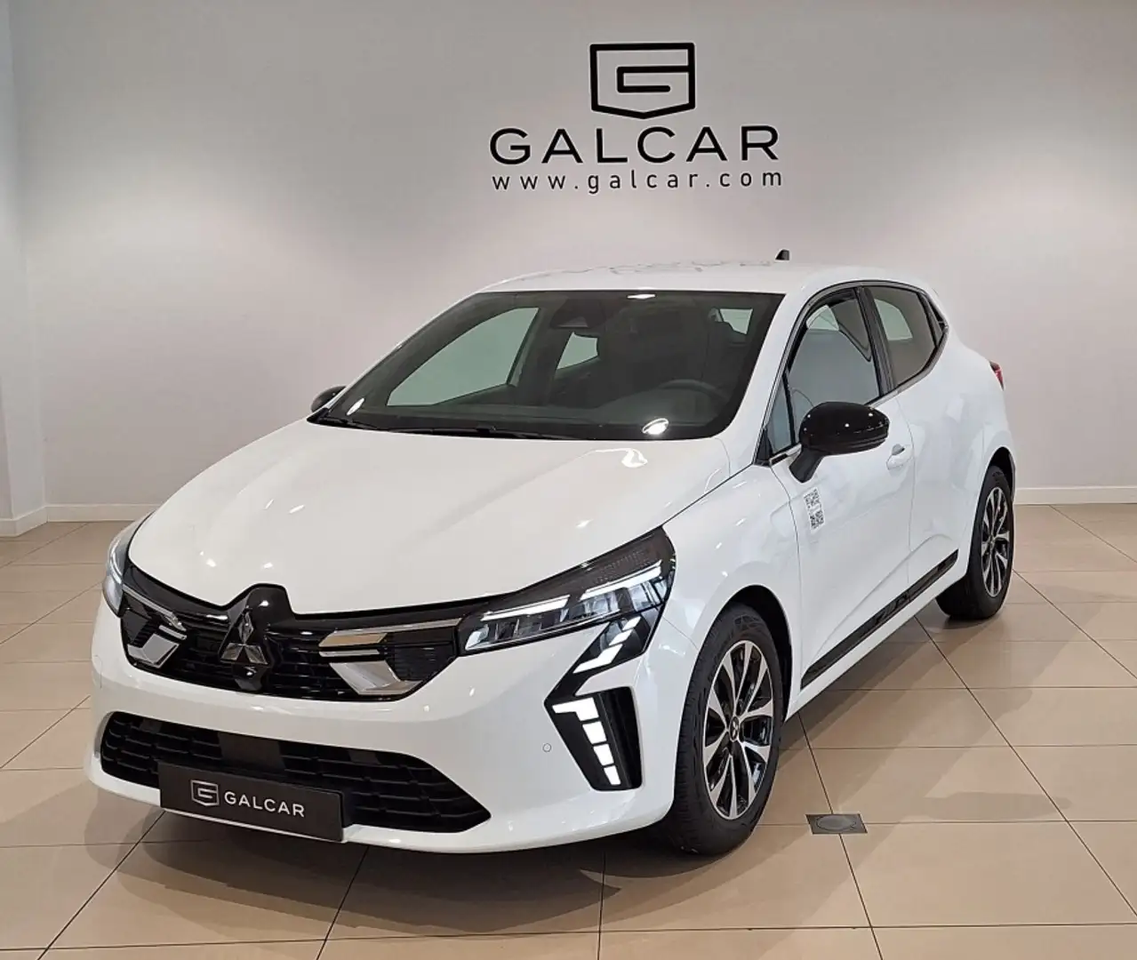 Mitsubishi Colt 100T Kaiteki Blanc - 1