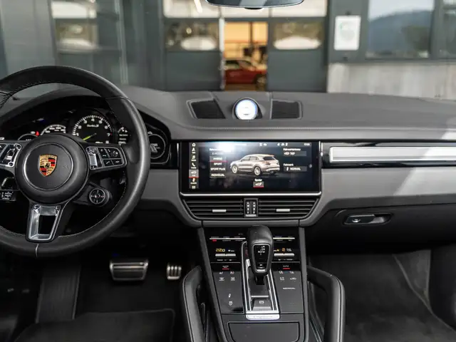 Porsche Cayenne Turbo S E-Hybrid III Ansicht 16