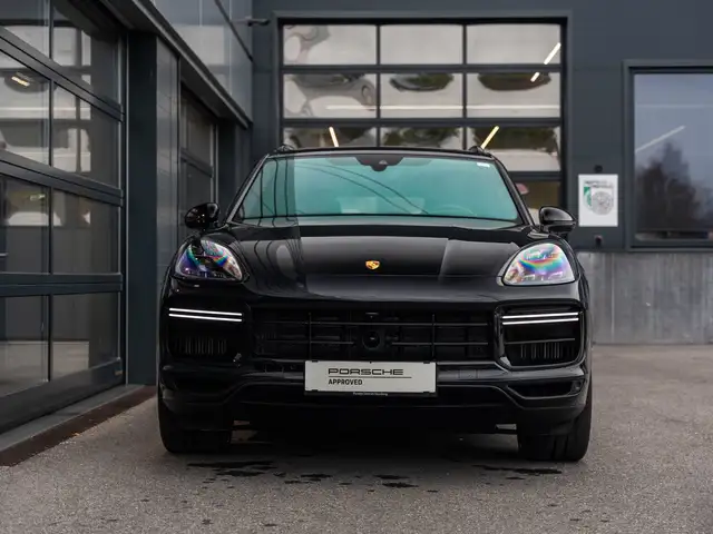Porsche Cayenne Turbo S E-Hybrid III Ansicht 4