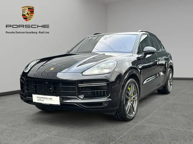Porsche Cayenne Turbo S E-Hybrid III Ansicht 29