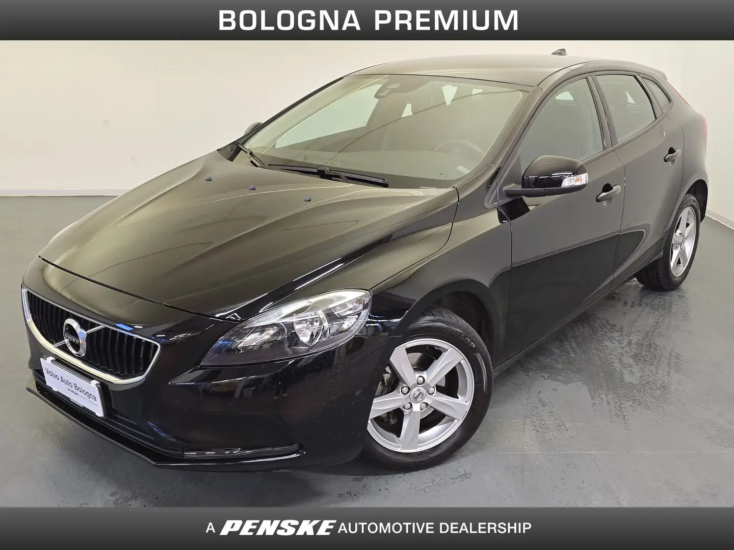 Volvo V40 V40 D2 Business Noir - 1