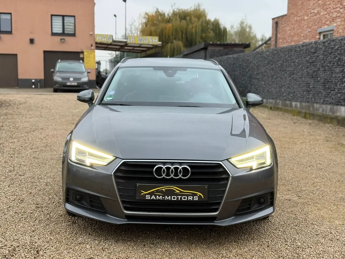 Audi A4 Avant 40 TFSI S tronic sport - 2