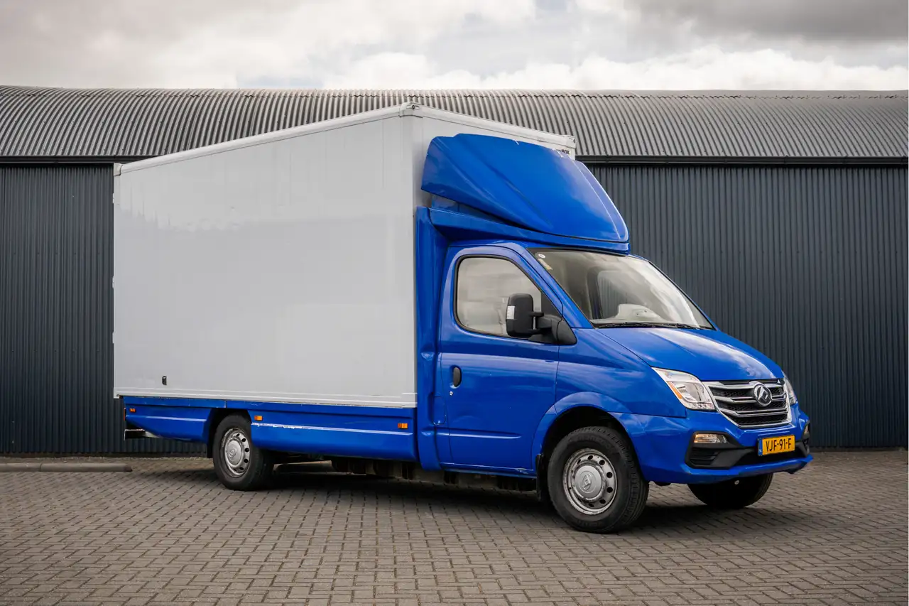 Maxus EV80 2021