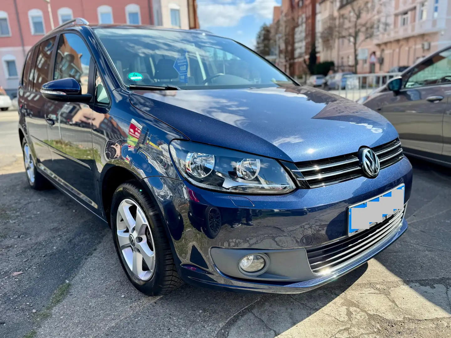 Volkswagen Touran Comfortline 1.2 TSI BMT/ 1.HAND/ LEDriving Blau - 1