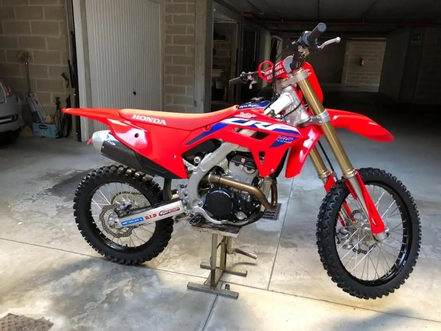 Honda CRF 250 Red - 2