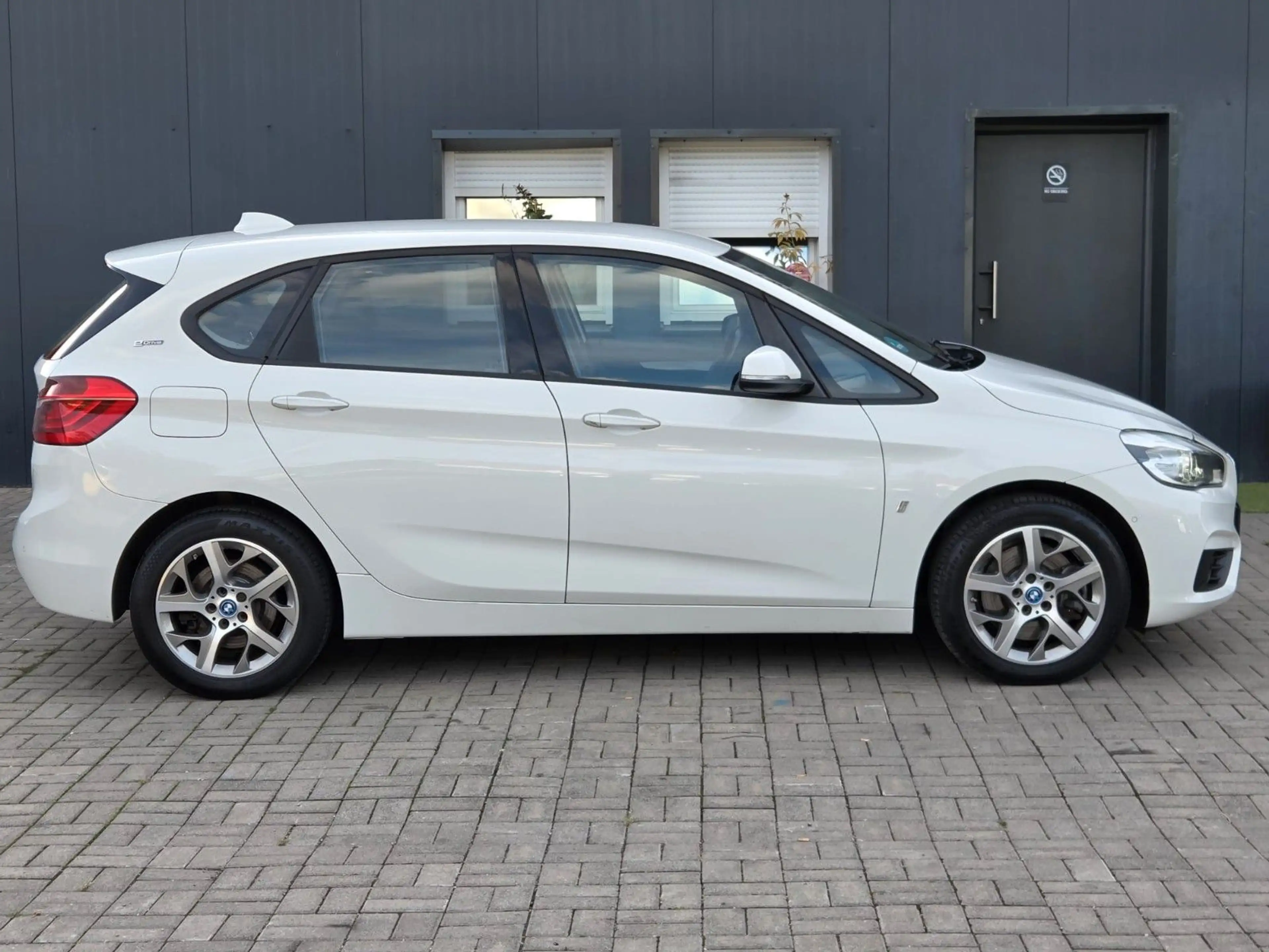BMW 225 Active Tourer 225 xe +PLUG IN 1.5/AUTOMATIK/TEM — photo 5