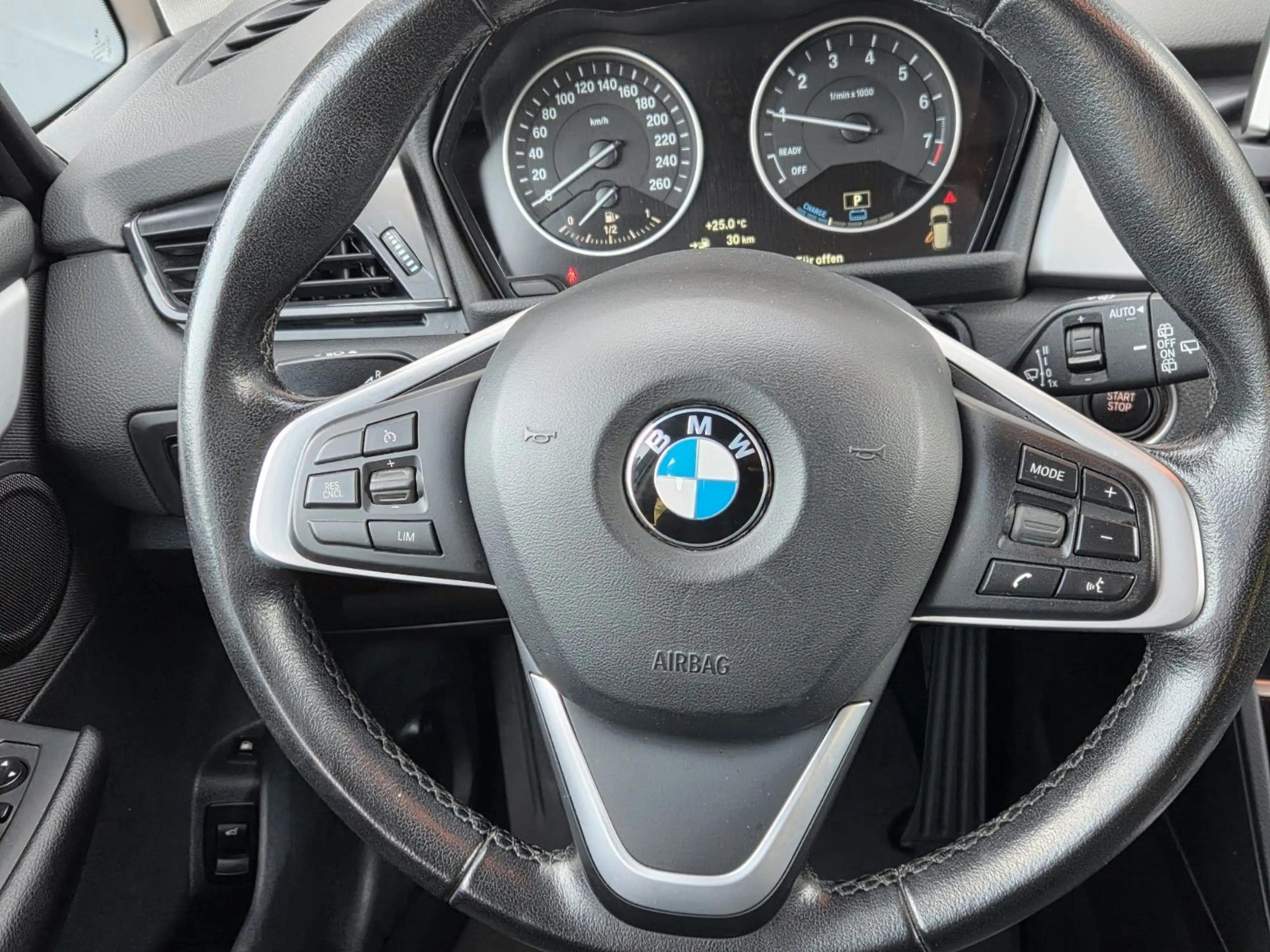 BMW 225 Active Tourer 225 xe +PLUG IN 1.5/AUTOMATIK/TEM — photo 9