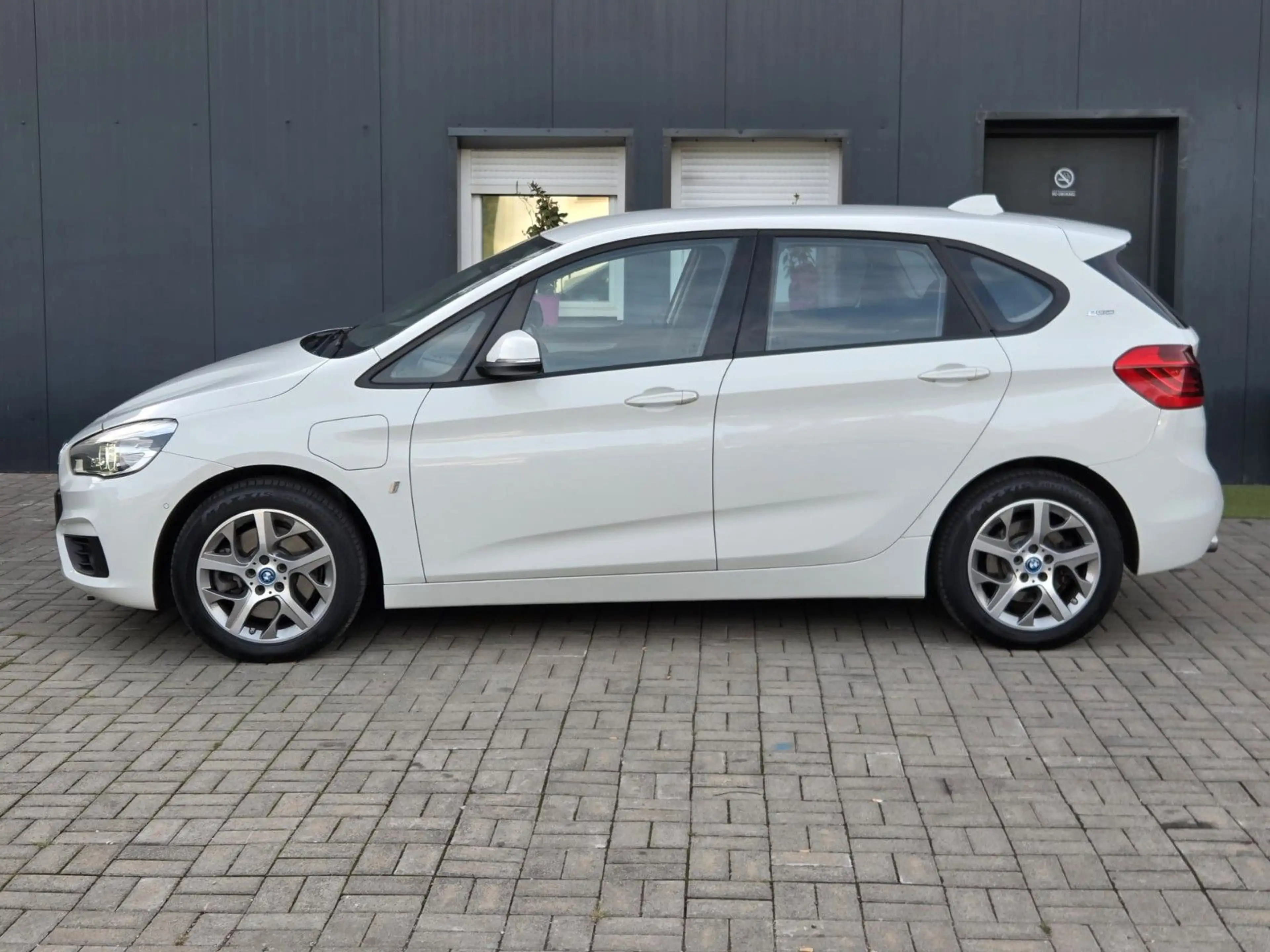 BMW 225 Active Tourer 225 xe +PLUG IN 1.5/AUTOMATIK/TEM — photo 6
