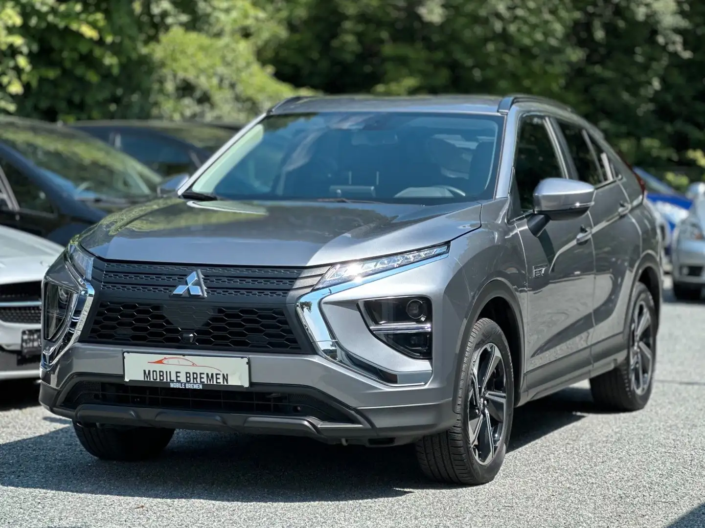 Mitsubishi Eclipse Cross Basis Hybrid 4WD LED*CAM*GRA Grau - 1