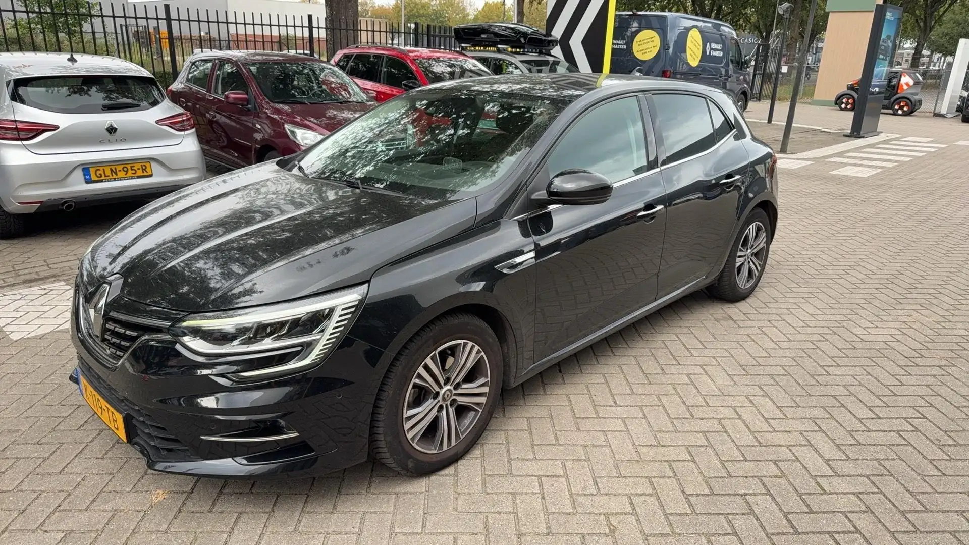 Renault Megane 1.3 TCe Intens | Stoelverwarming | Camera | Climat Schwarz - 1