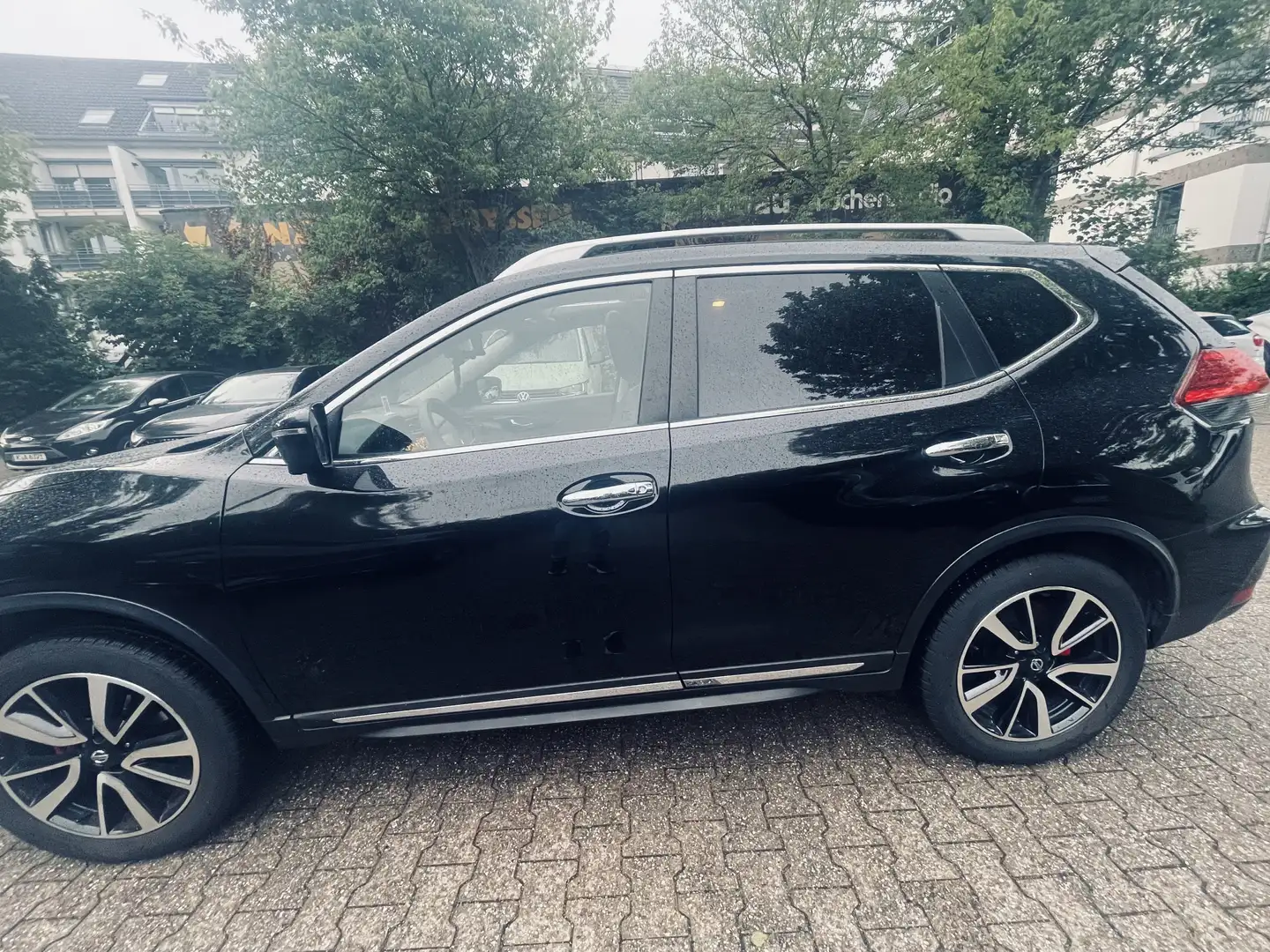 Nissan X-Trail 1.3 DIG-T Tekna - 2