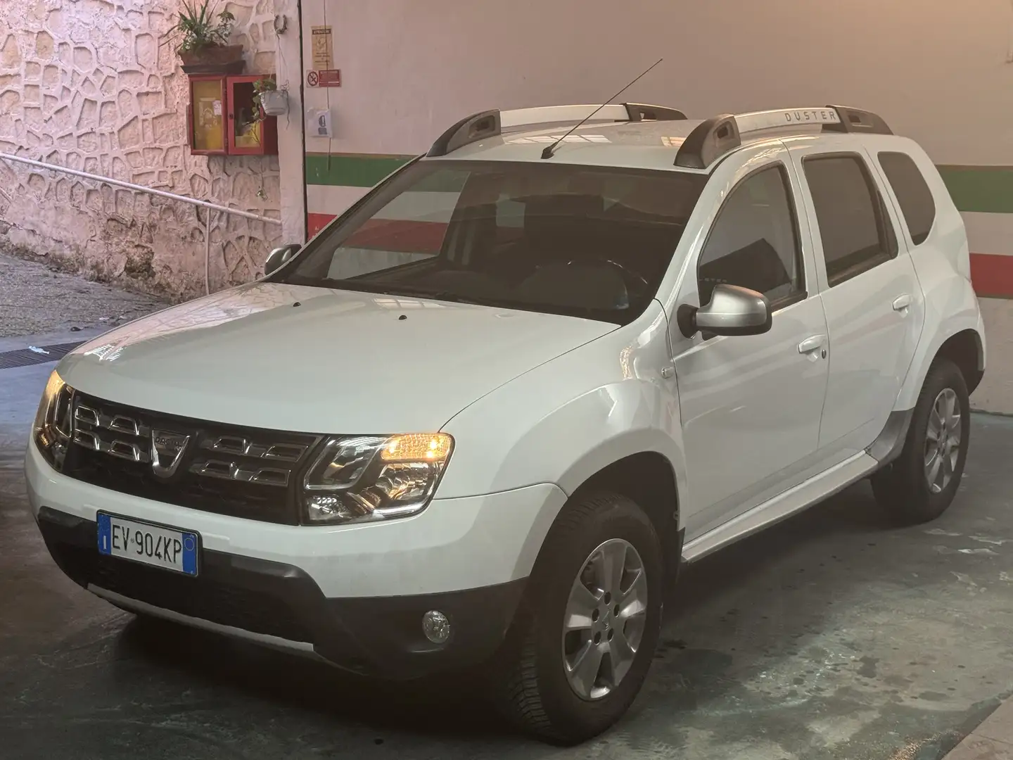 Dacia Duster 1.5 dci Prestige 4x2 110cv Bianco - 1