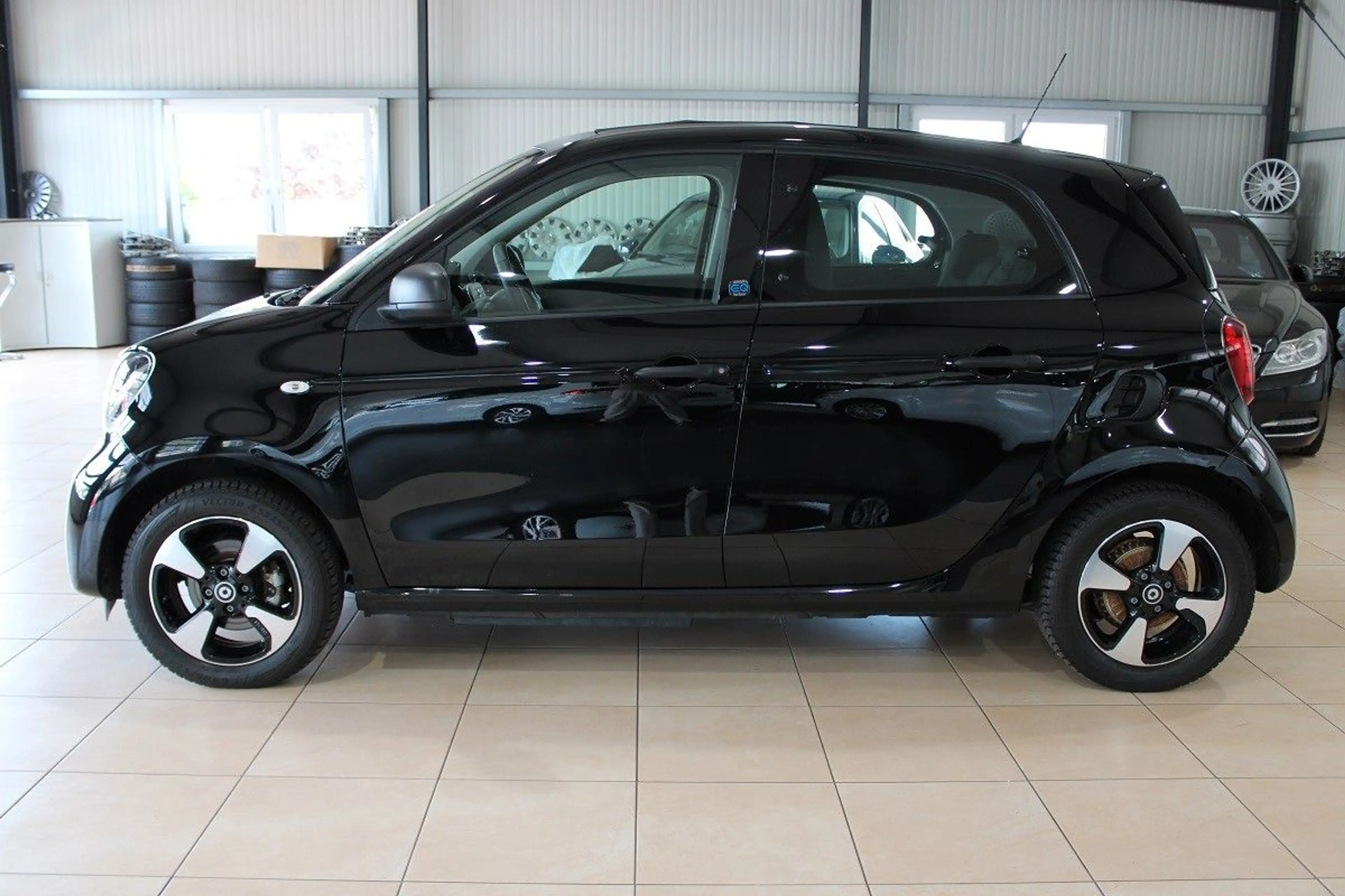 smart forFour forfour electric drive / EQ96% Batterie* — photo 7