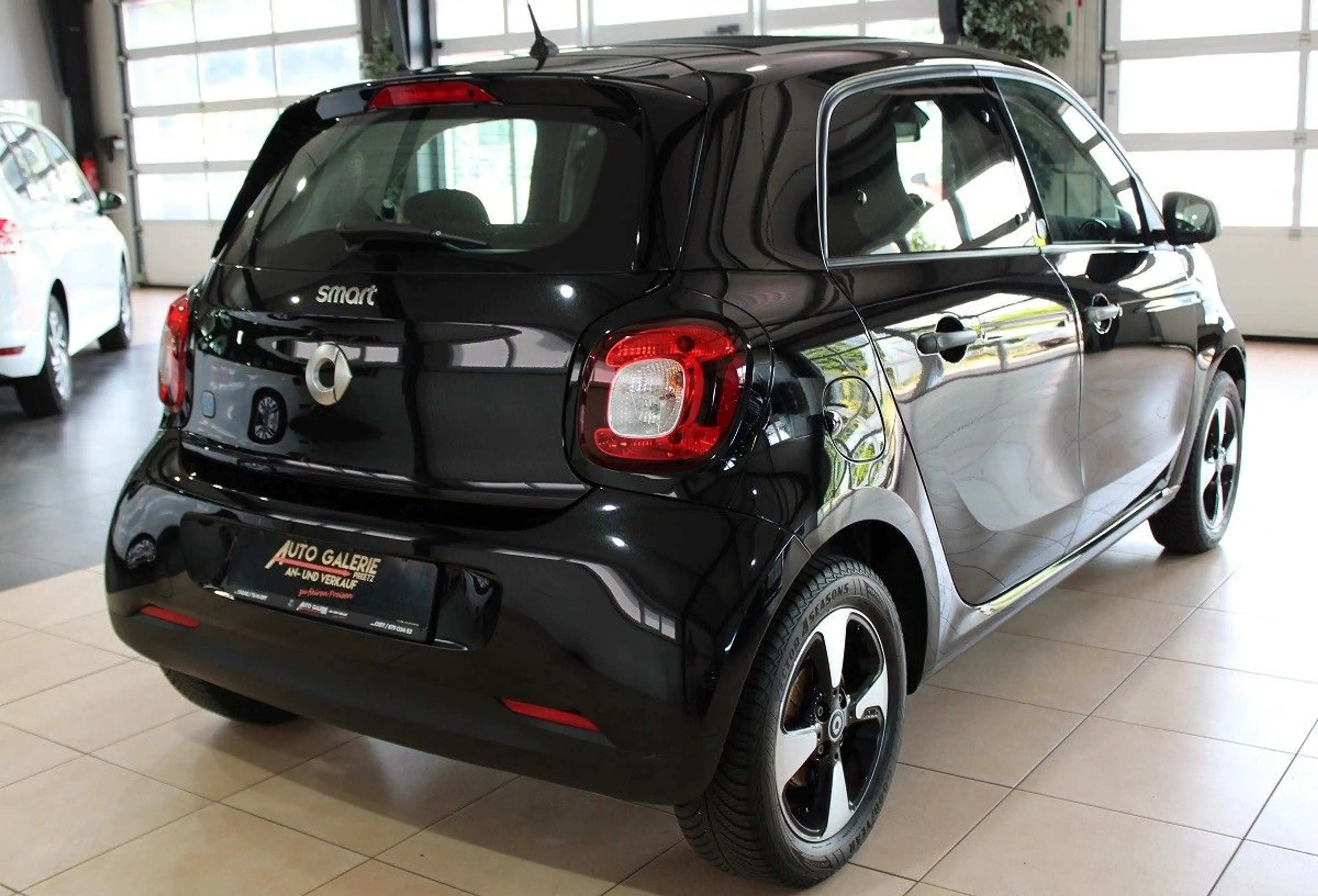 smart forFour forfour electric drive / EQ96% Batterie* — photo 4