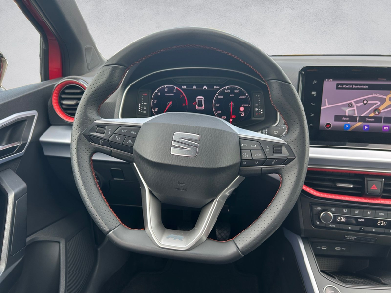 SEAT Arona FR Pro 1.0TSI — photo 12
